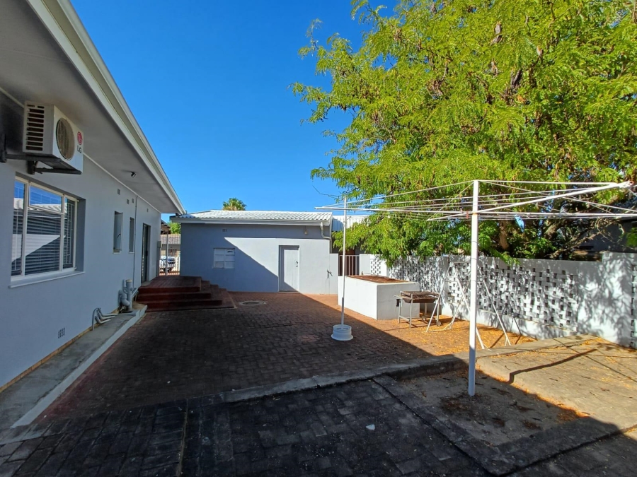 4 Bedroom Property for Sale in Porterville Western Cape